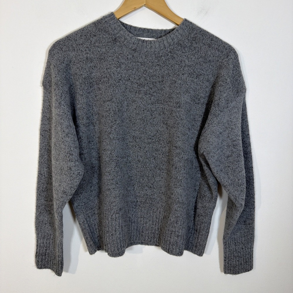 Homebody Alpaca Blend Sweater Gray Medium Quiet Luxury Preppy Slopes Super Soft